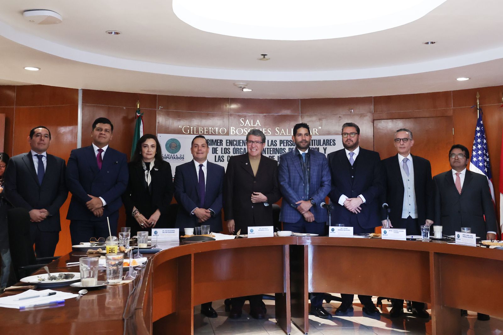 Primer Encuentro de titulares de los Órganos Internos de Control y las Contralorías de los Organismos Constitucionales Autónomos