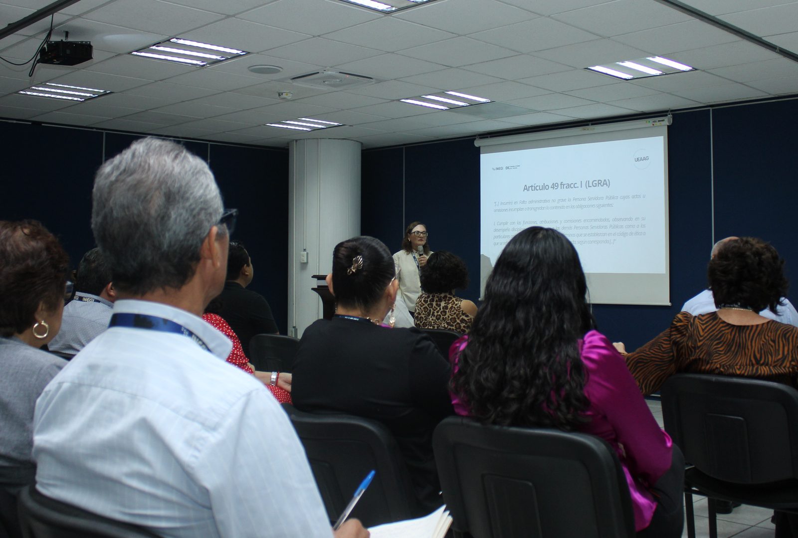 Fotografía 2 de la Plática “Faltas Administrativas” impartida en Oaxaca el 14 de agosto de 2026